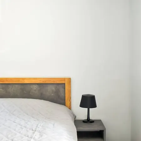 6 6 Bathrooms 2 Levels Kitchens * صوفيا