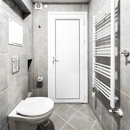 Апартамент 6 6 Bathrooms 2 Levels Kitchens София