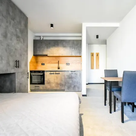 6 6 Bathrooms 2 Levels Kitchens * صوفيا