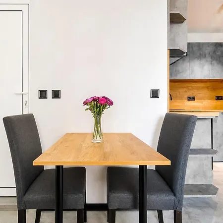6 6 Bathrooms 2 Levels Kitchens Apartamento