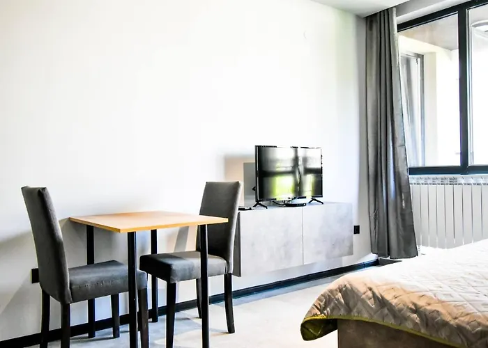 6 6 Bathrooms 2 Levels Kitchens Sofia