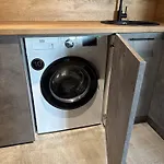 6 Studios 6 Bathrooms 2 Levels Kitchens * Sofia