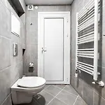 6 Studios 6 Bathrooms 2 Levels Kitchens Sofia
